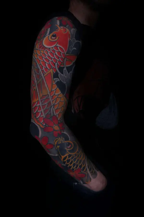 Irezumi Sleeve mit Koi-Karpfen